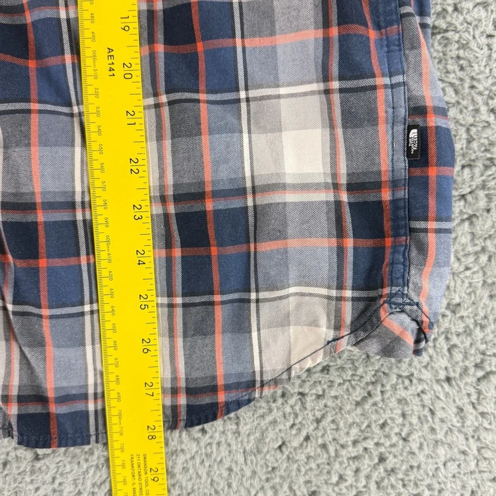 The North‎ Face Button-Up Shirt Mens Medium Blue Plaid Long Sleeve Cotton Casual